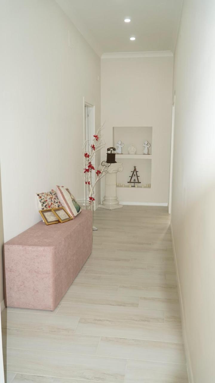 Donna Vicenza Bed & Breakfast Napoli Bagian luar foto